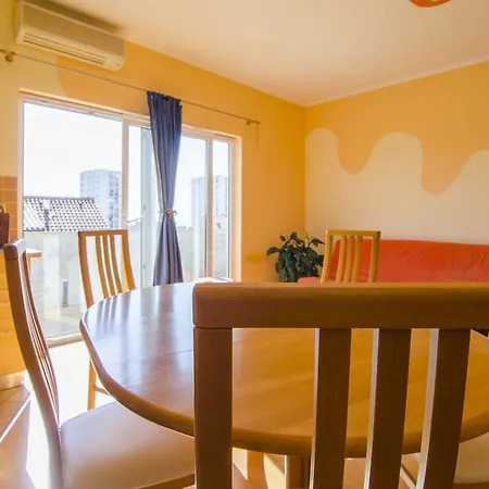 Music School 斯普利特