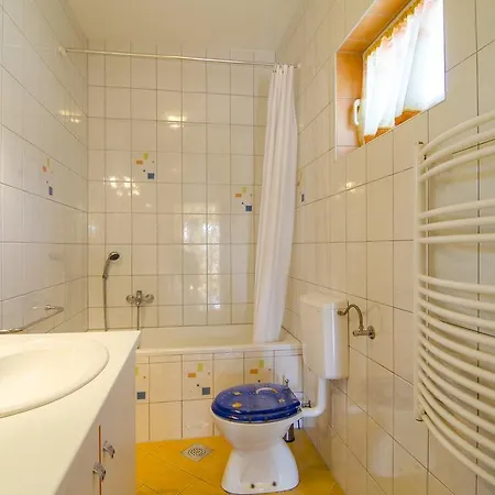 Appartement Music School *