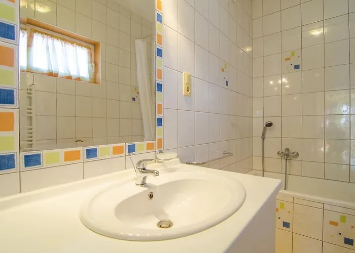 Music School * Split