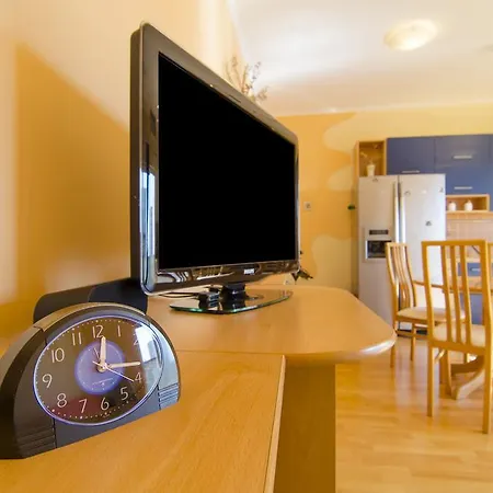 Music School Apartment Split