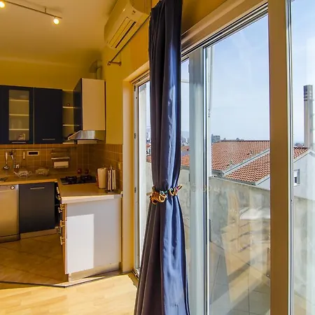 Music School דירה *